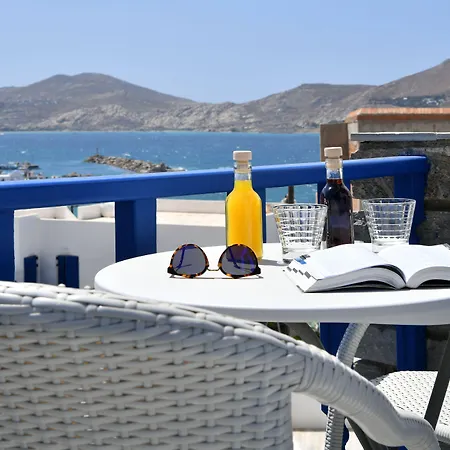 מלון Fotilia נאוסה