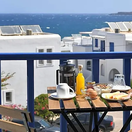Hotel Fotilia Nausa